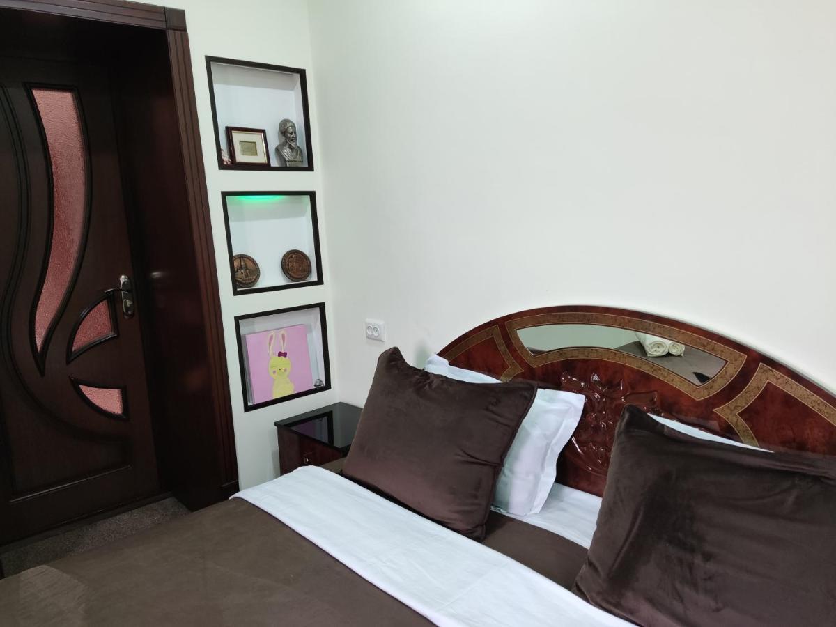 Al Mirjon Hotel บูคารา ภายนอก รูปภาพ